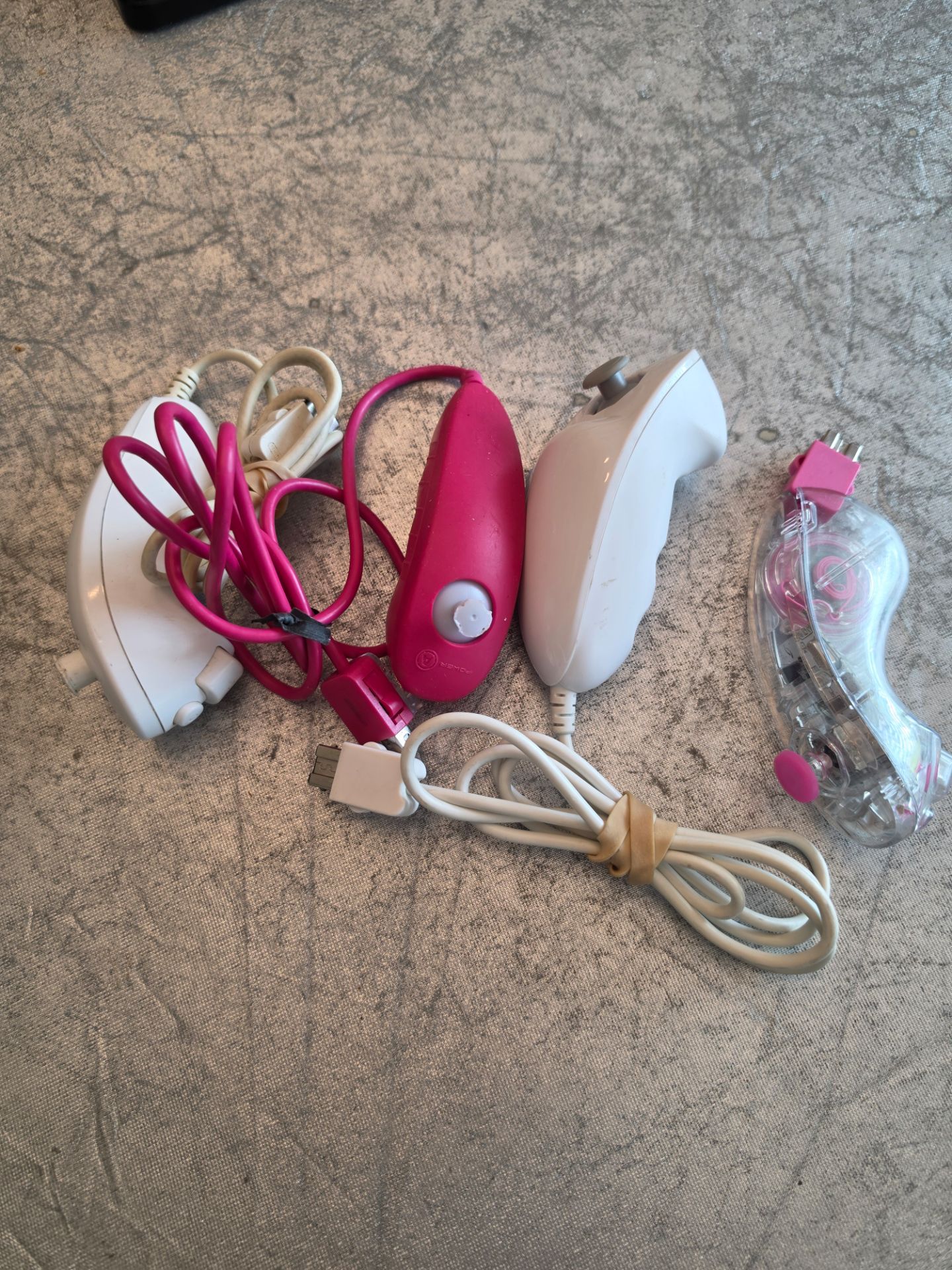 Nintendo wii nunchuck controller
