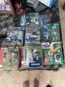 Dallas Cowboys Collectible Figures