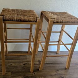 Like New SeaGrass Counter Stools