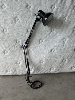 Table Lamp With Claim