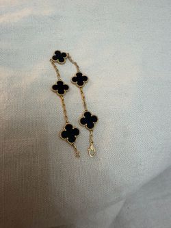 Authentic Van Cleef & Arpels Bracelet