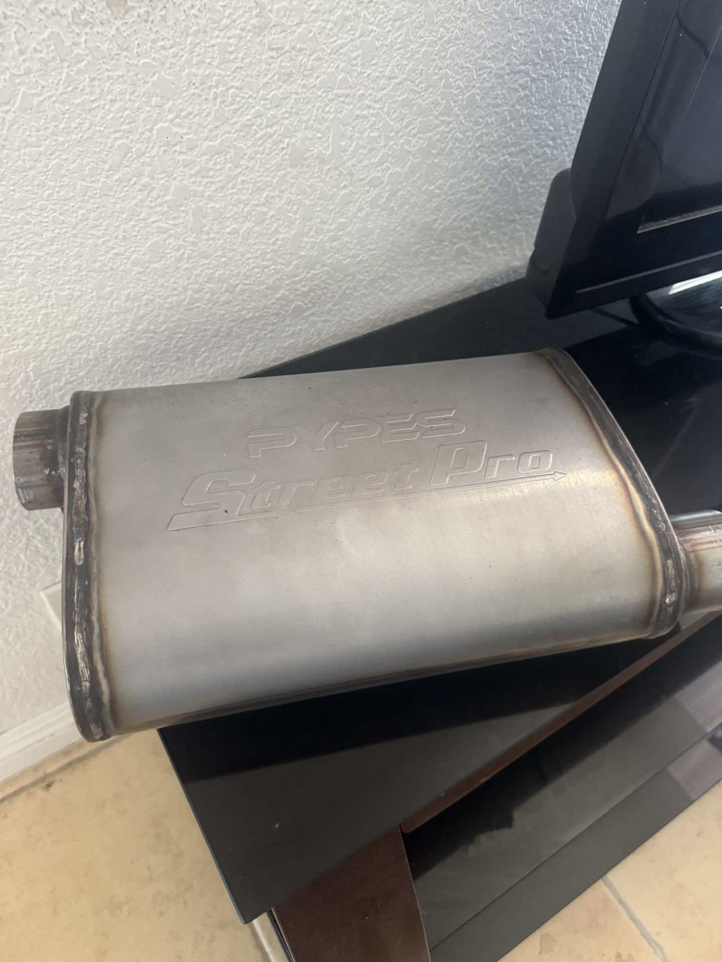 Pypes street pro muffler 2 1/2in