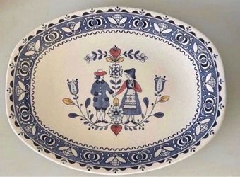 Vintage Johnson Brothers "Hearts & Flowers" oval serving platter.