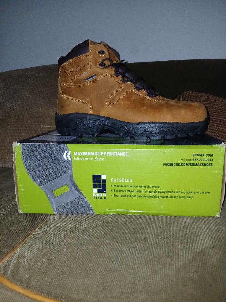 Size thirteen s r max Work boot