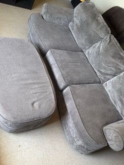 Living room set: Large sofa + small loveseat