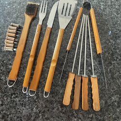 8 Piece BBQ Tools Set + Corn Forks
