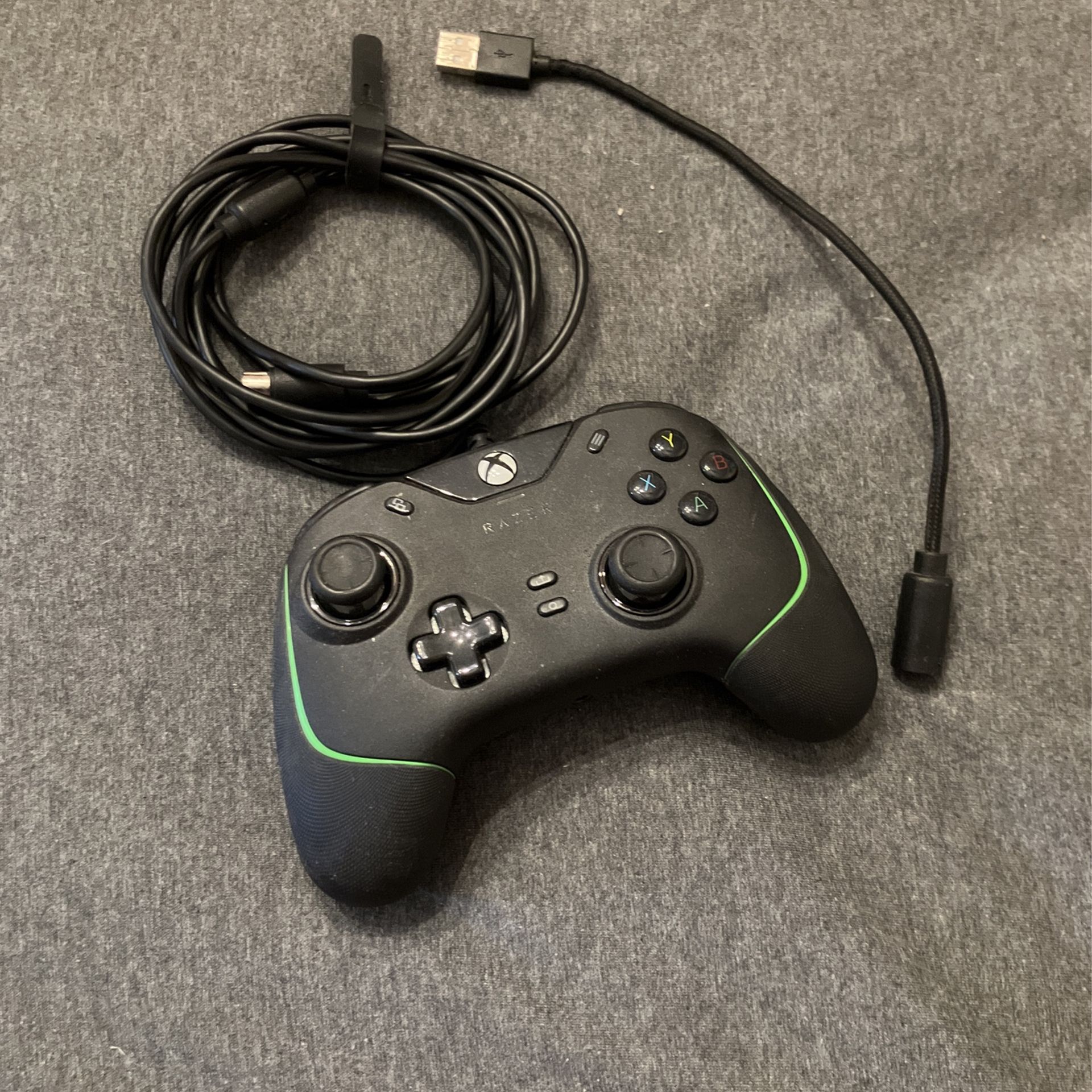 Wolverine V2 Chroma Tournament Xbox Controller