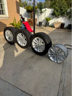2017 Ford explorer stock wheels