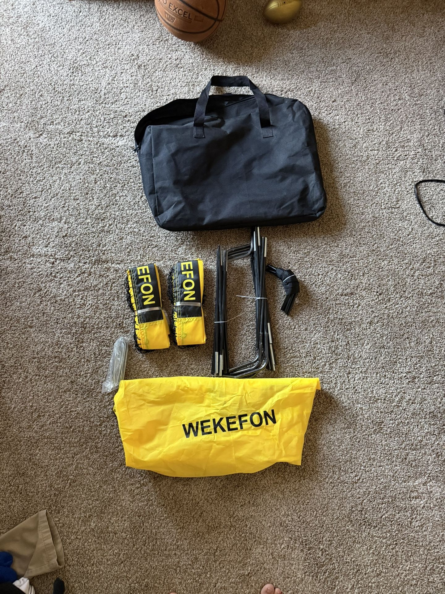 Soccer Nets, Trainer, And Light Up Ball With Carrying Bag