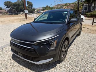 2025 KIA Niro