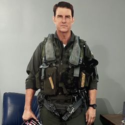 Rare Tom Cruise Top Gun Maverick Full Size Cardboard Cutout Movie Theater Display