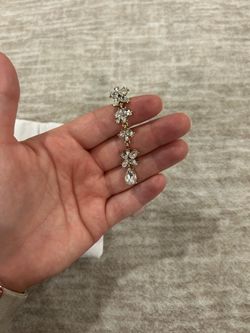 Crystal Drop Earring with Floral Detail