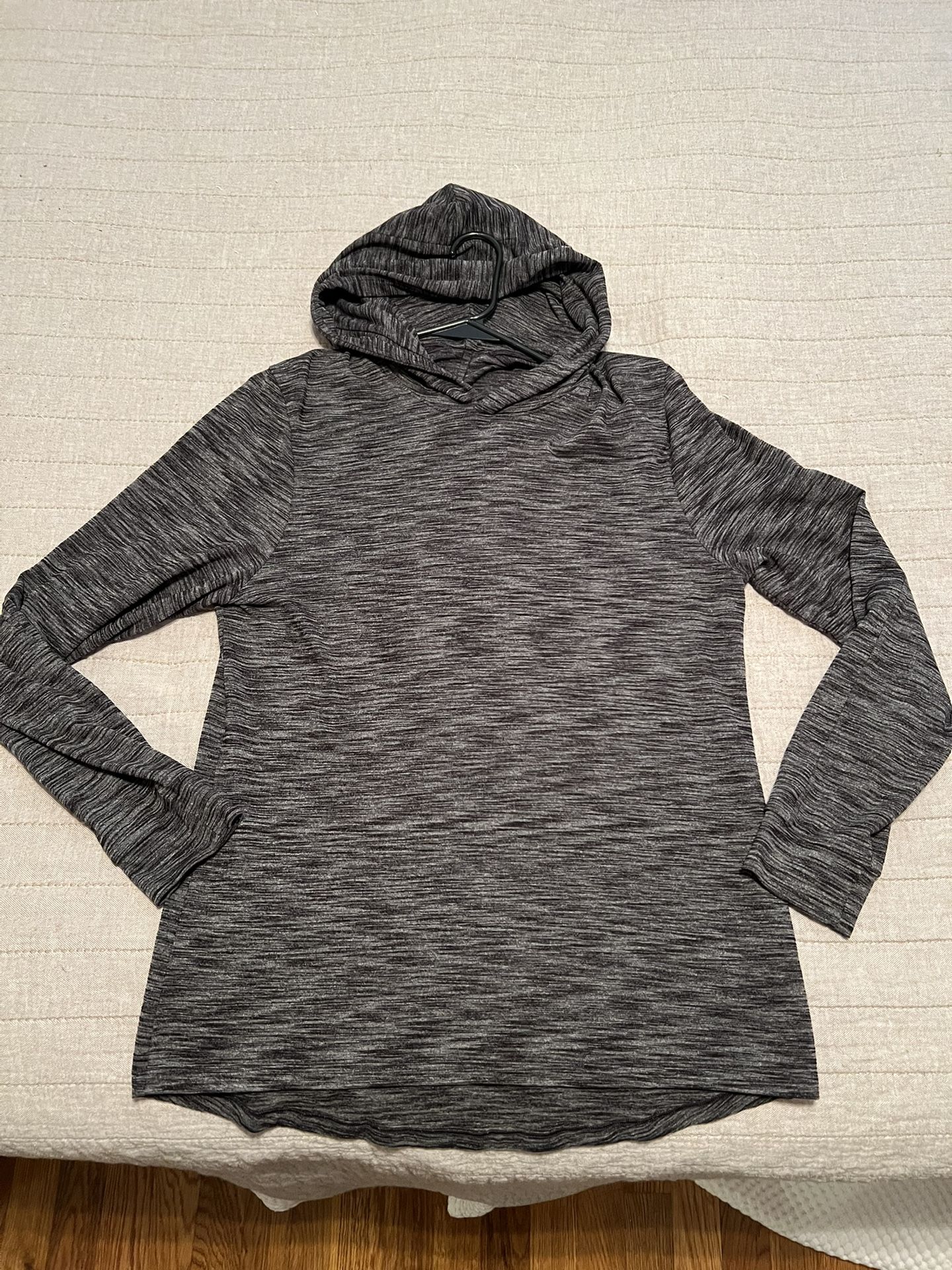 Lululemon Men’s Medium Pullover