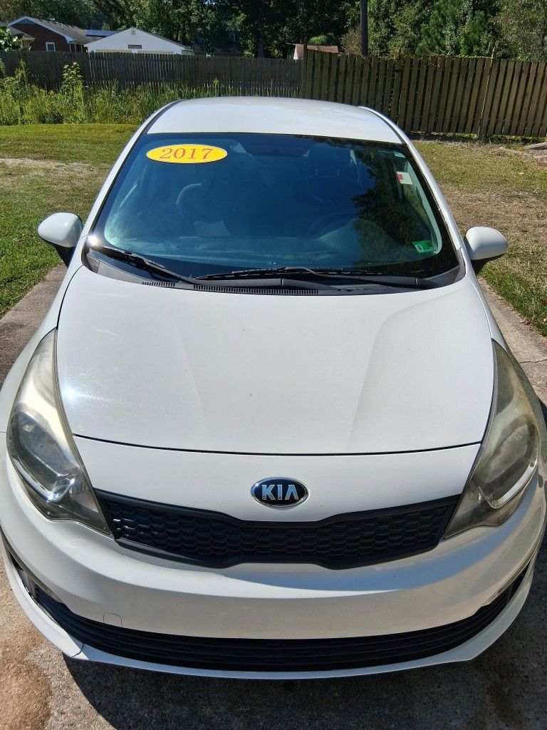 2017 KIA Rio