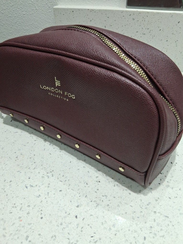 Brand-new London Fog Toiletries Pouch 