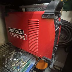 Lincoln Electric Welding Machine “Read Description”
