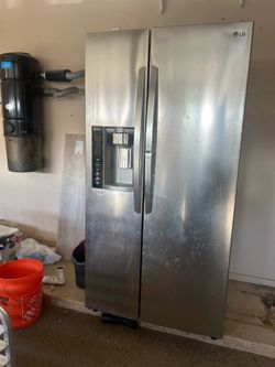 LG fridge/freezer