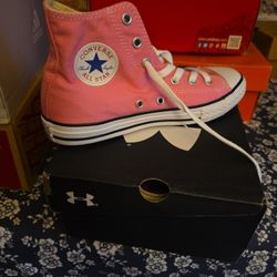 Converse Pink 