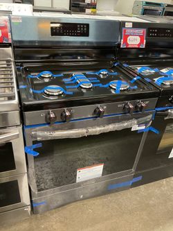 Frigidaire GCRG3060BD Gas Range (Open Box / Scratch & Dent)