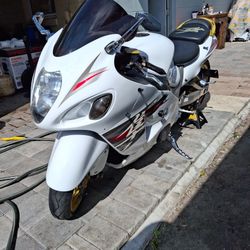 2005 Susuki. Hayabusa.1300cc