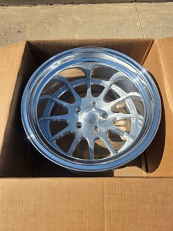 17" American Racing VN411  17x11" billets