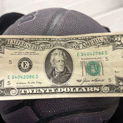 Vintage Mint 1985 20 Dollar Bill And 2 Dollar Bill 