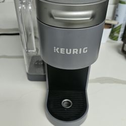 Keurig K910 Coffee Maker/parts No Power