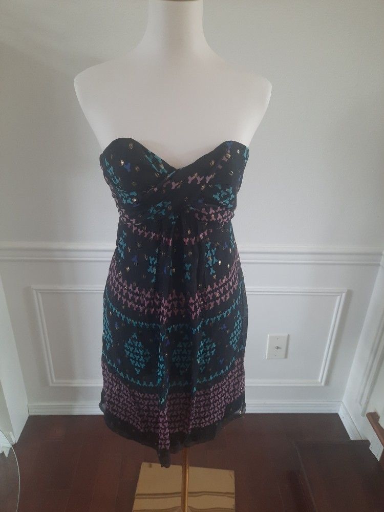 Nicole Miller Cocktail Dress
Size 2