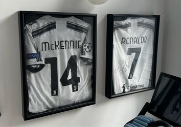 Jersey Frame Shadow Box Black for Autographed Shirts