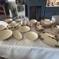 Franciscan Ware - Apple. Hard To Find Pieces 