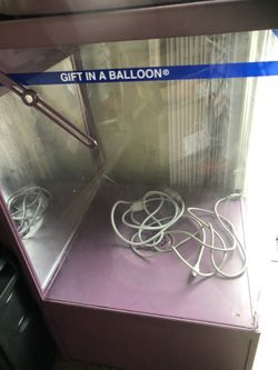 Balloon stuffing machine