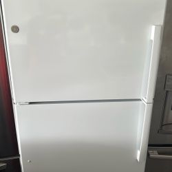 Ge Refrigerator