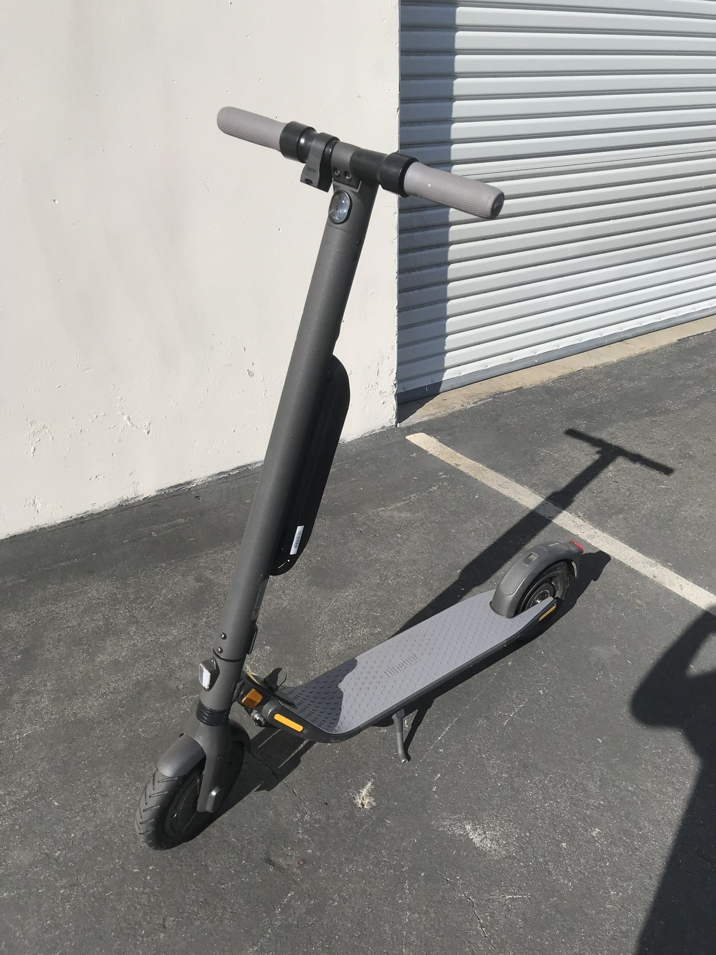 Ninebot KickScooter E45,not working,maybe batteries problem