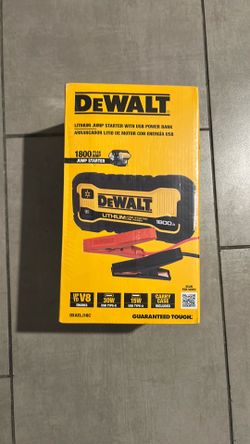 Dewalt 1800 jump start and usb power bank (DXAELJ18C)