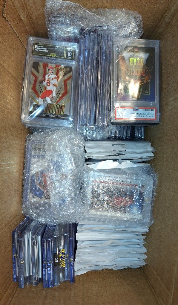 Card LOT MOTHER LODE NBA NFL WNBA