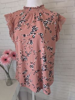 Adrienne Vittadini top size XL