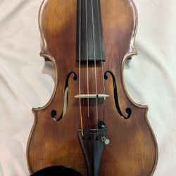 Stradivarius Violin 4/4 with Bow and Case