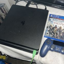 Ps4 slim 