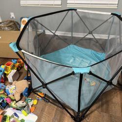 Baby Play yard 