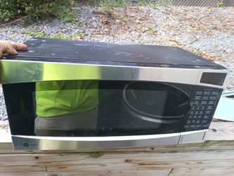 GE Profile Stainless Steel Countertop Microwave