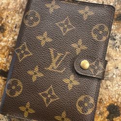 Louis Vuitton Small Ring Agenda Cover BRAND NEW