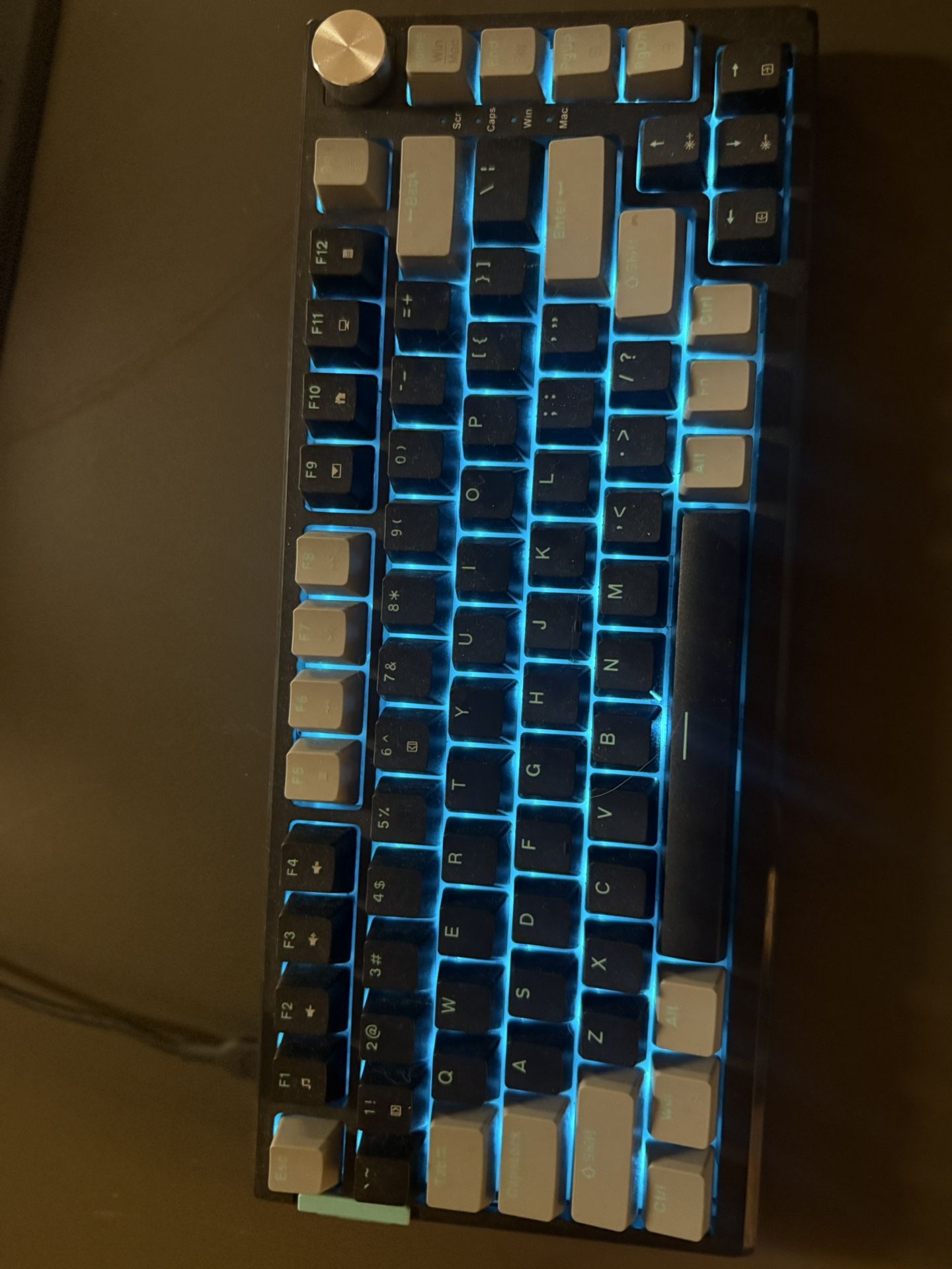 Mage Sky81 Black Creamy