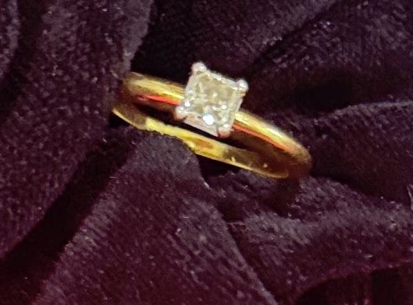 18k Ring