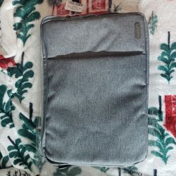 New 15.6 Laptoo Or Tablet Case 5.00