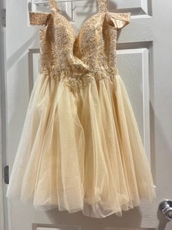 Yellow dress