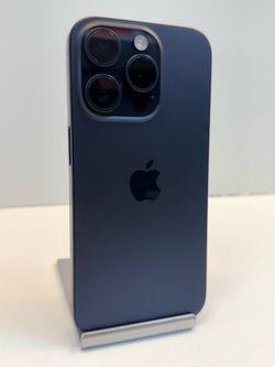 Apple iPhone 15 PRO 256gb. ( Fully Unlocked Phone )