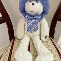 Chantilly Lane Musical Animated Bear That Sings John Denver’s ‘Annie’s Song’ 