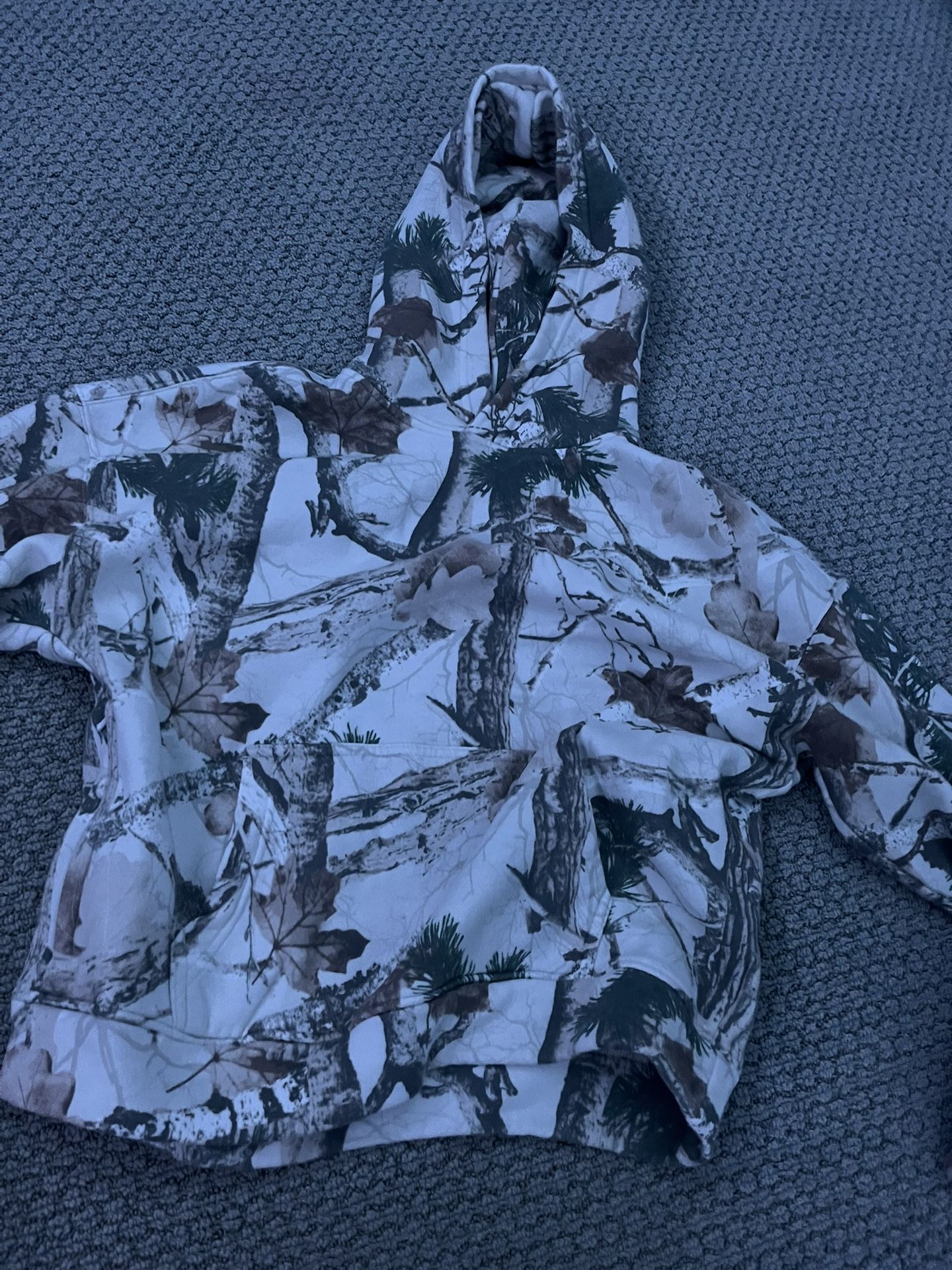 Hollister Luxury Sweatshirt