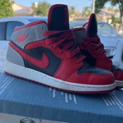 Red And Black Youth Nike