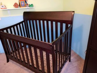 Baby crib